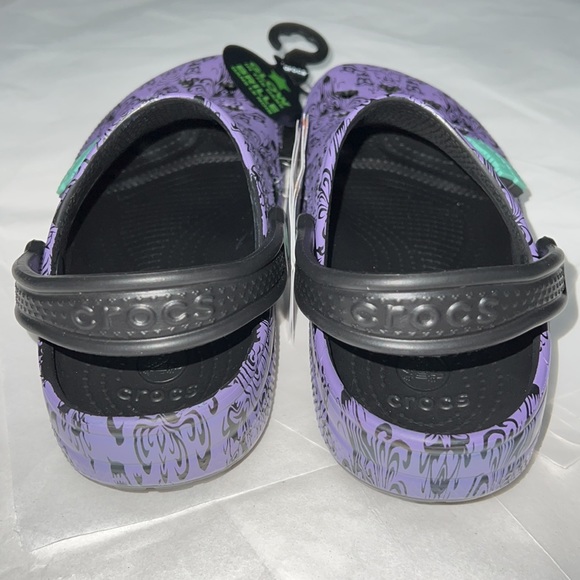 M5/W7 DISNEY CROCS The Haunted Mansion UNISEX Shoes *SLIP RESISTANT* - Picture 8 of 14
